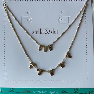 Stella & Dot Delicate Petal Necklace